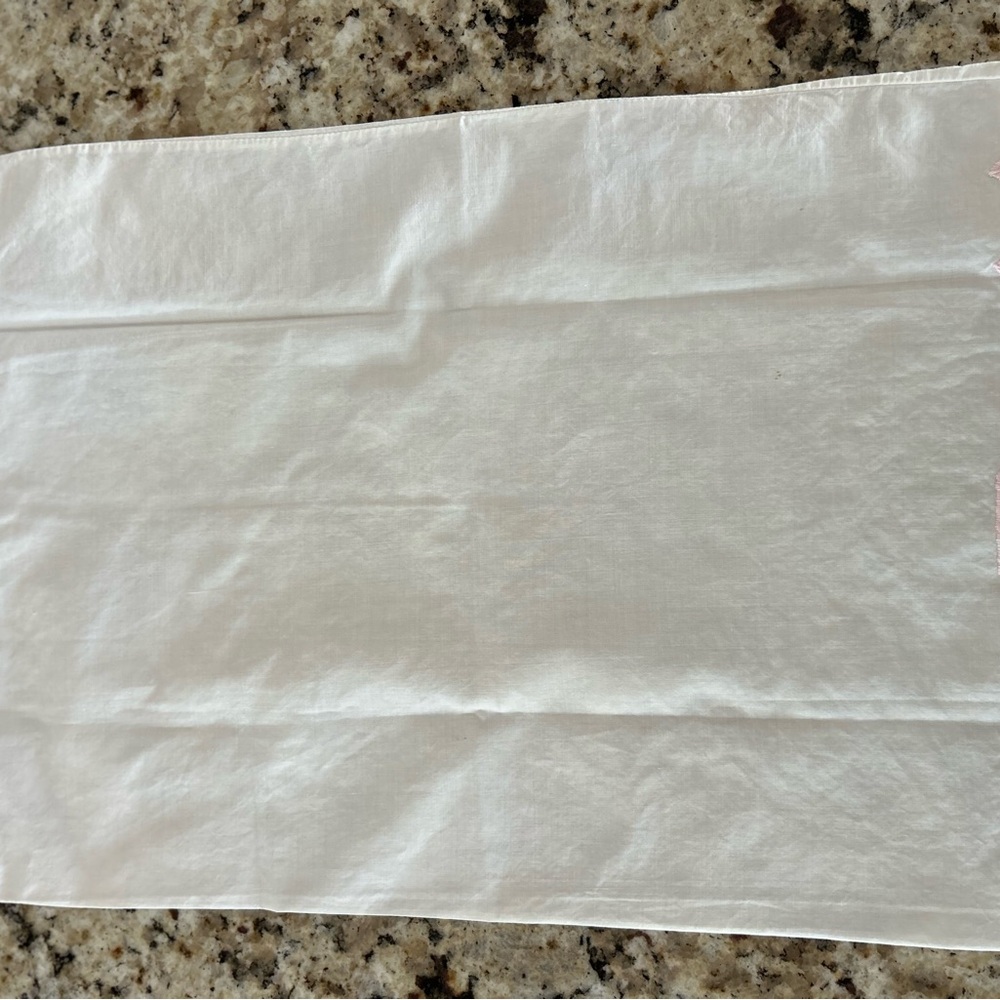 2 vintage hand embroidered small pillow cases - Picture 9 of 9